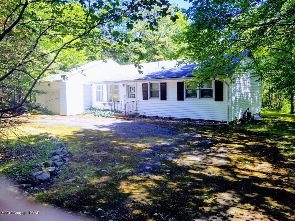 Property Photo: 5152 Pine Tree Lane PA 18346