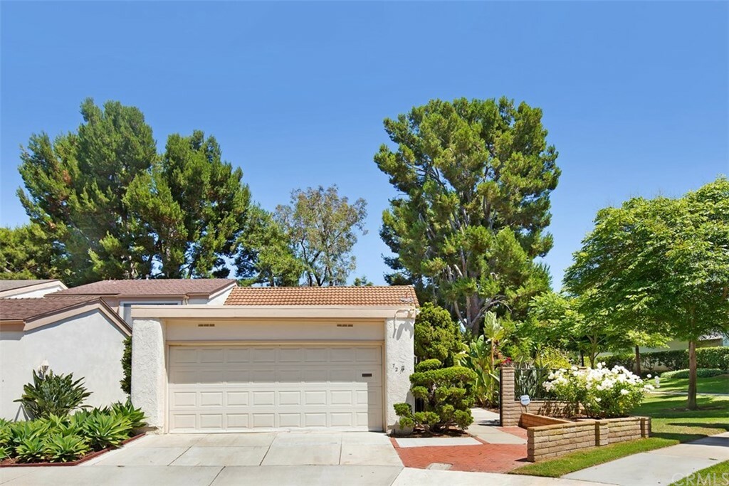 72 Sequoia Tree Lane  Irvine CA 92612 photo