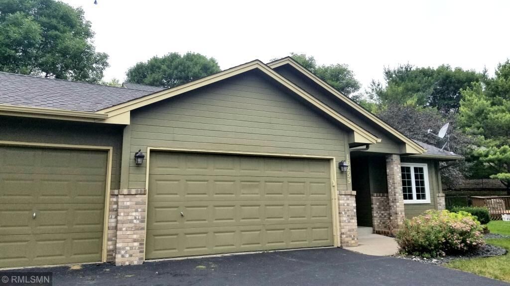 Property Photo:  16259 Glen Oaks Court  MN 55044 
