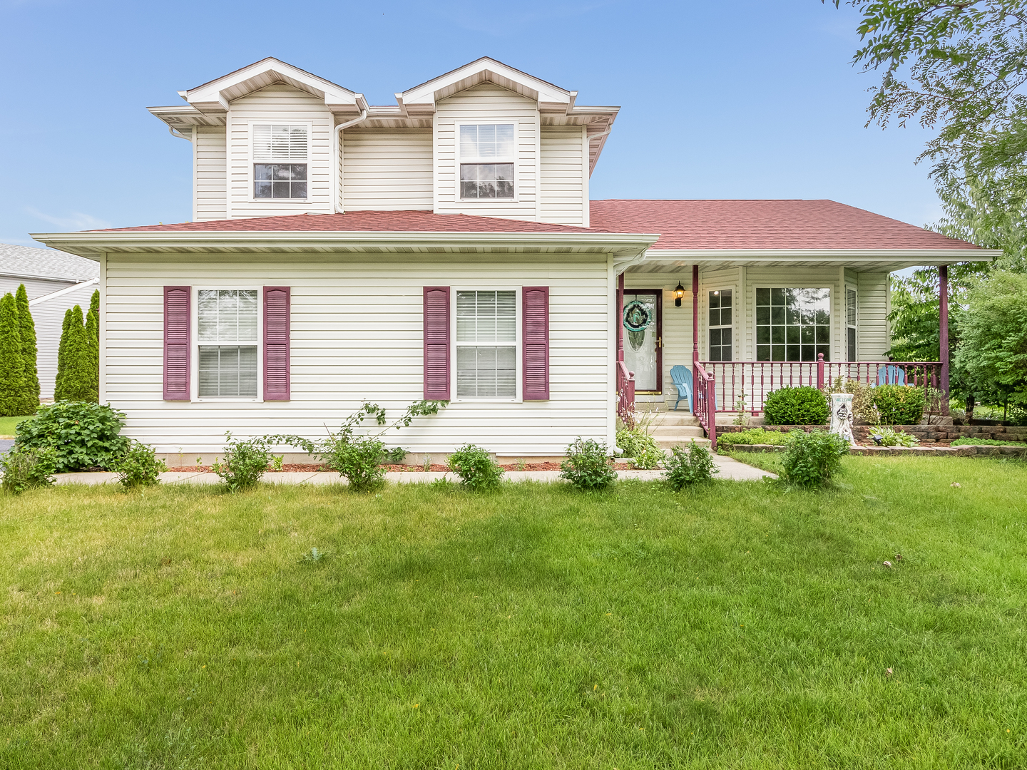 Property Photo:  1000 Addleman Street  IL 60431 