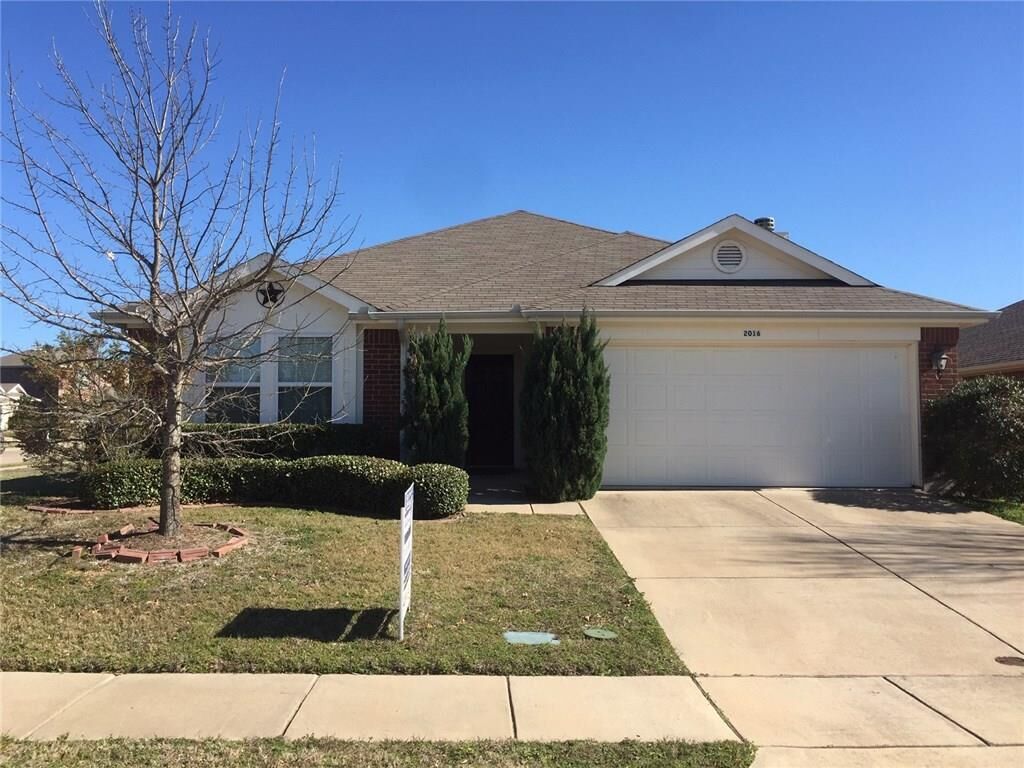 Property Photo: 2016 Zavala Drive TX 75126