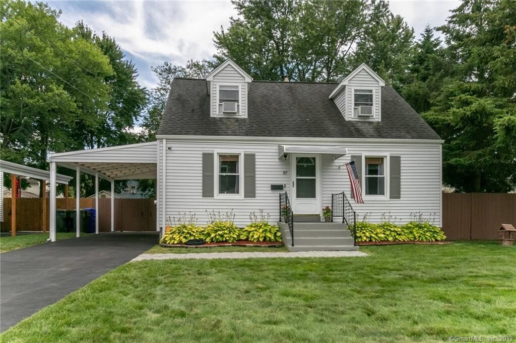 Property Photo: 87 Millbrook Drive CT 06118