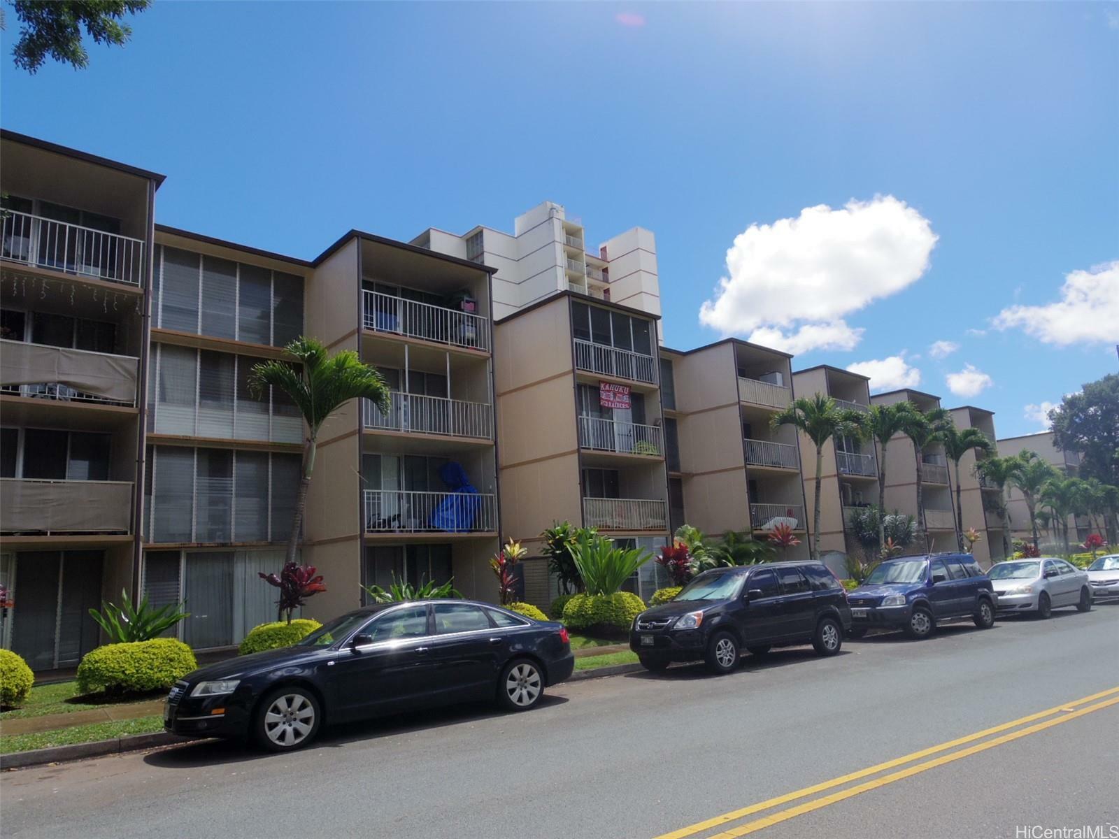 Property Photo:  95-055 Waikalani Drive H405  HI 96789 