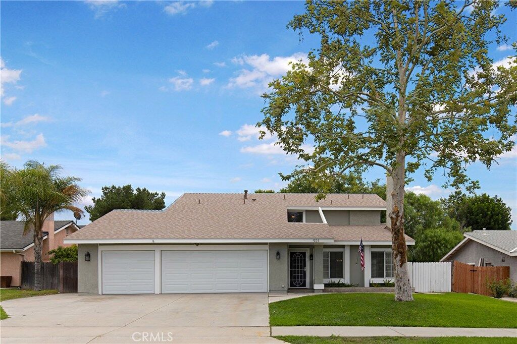 Property Photo: 921 Auburndale Street CA 92880