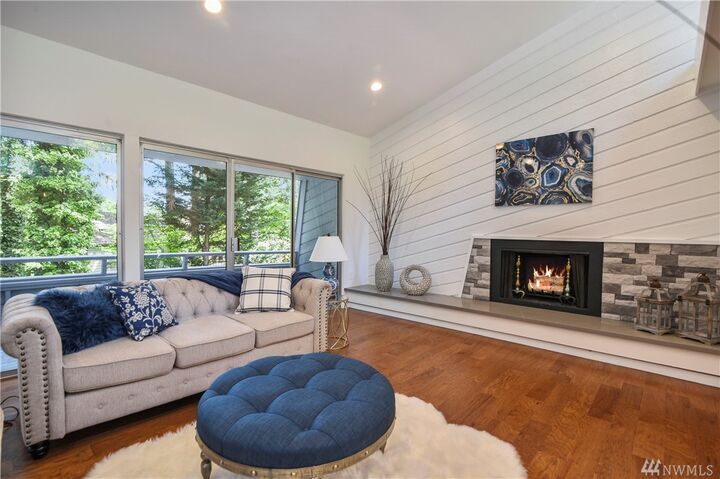 Property Photo: 1815 107th Ave SE WA 98004