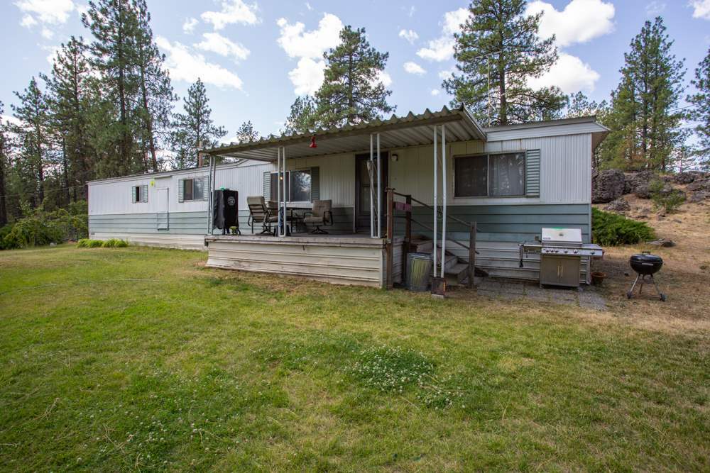 Property Photo:  18310 S Malloy Prairie Rd  WA 99004-7954 