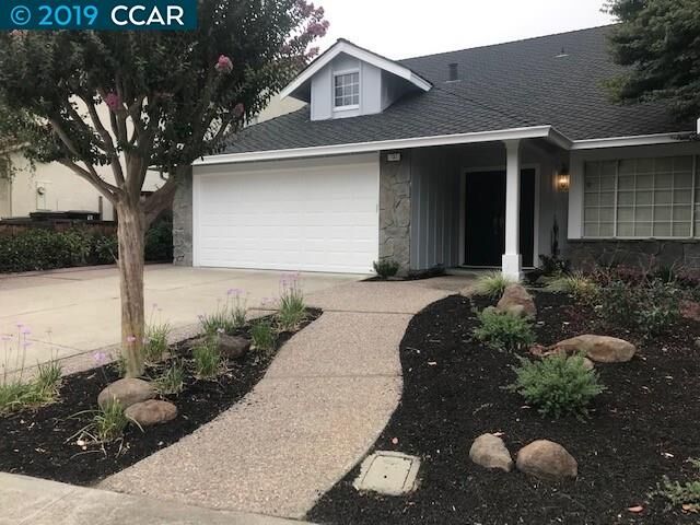 Property Photo:  132 Summerset Ct  CA 94583 