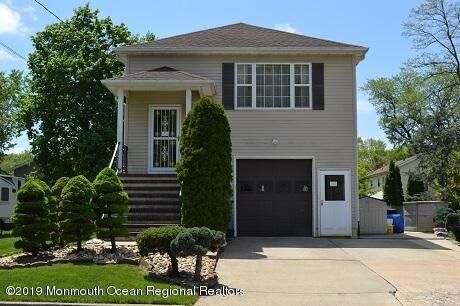 Property Photo: 8 Ives Court NJ 08831