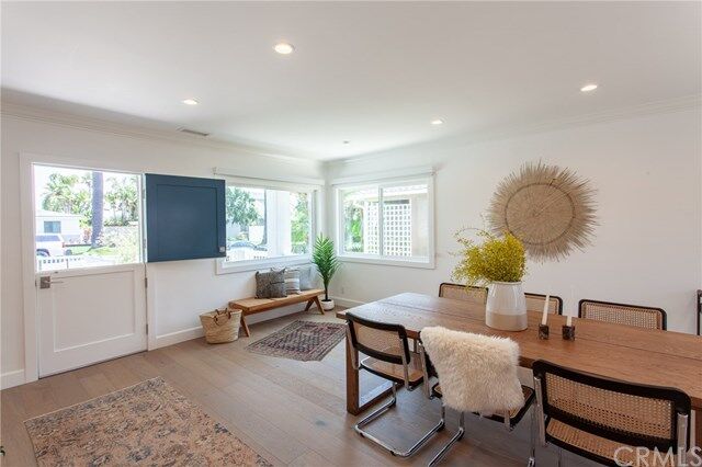 Property Photo:  339 E 19th Street  CA 92627 