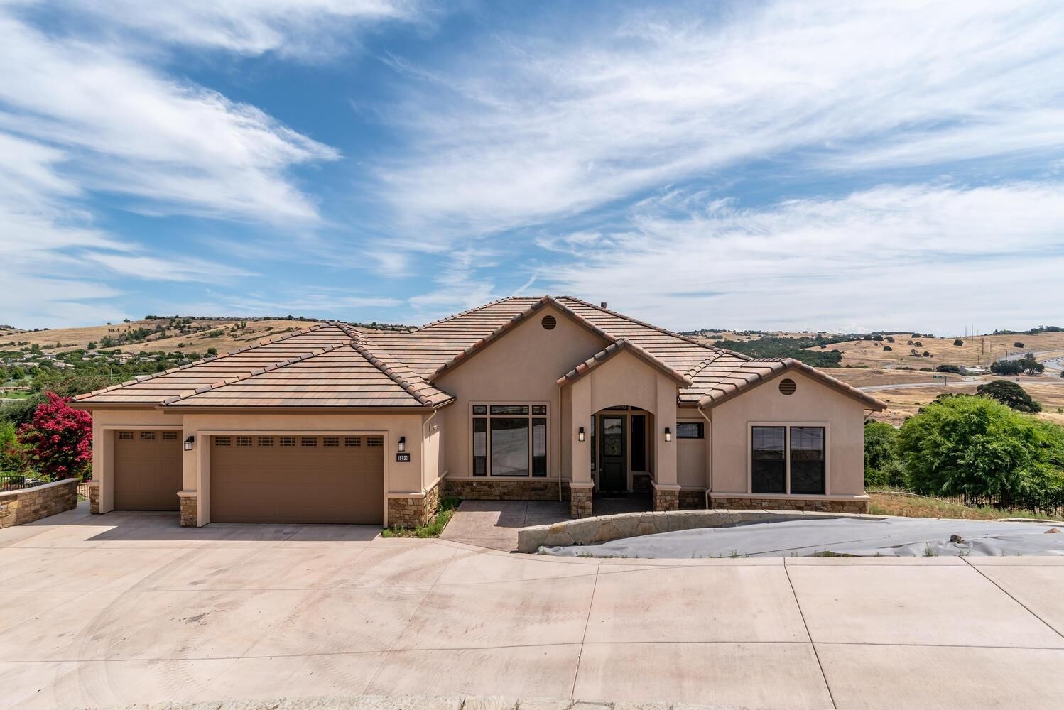 Property Photo: 5209 Mertola Drive CA 95762