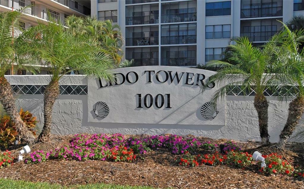 Property Photo: 1001 Benjamin Franklin Drive 201 FL 34236