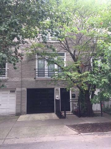 Property Photo: 652 North Armour Street IL 60642