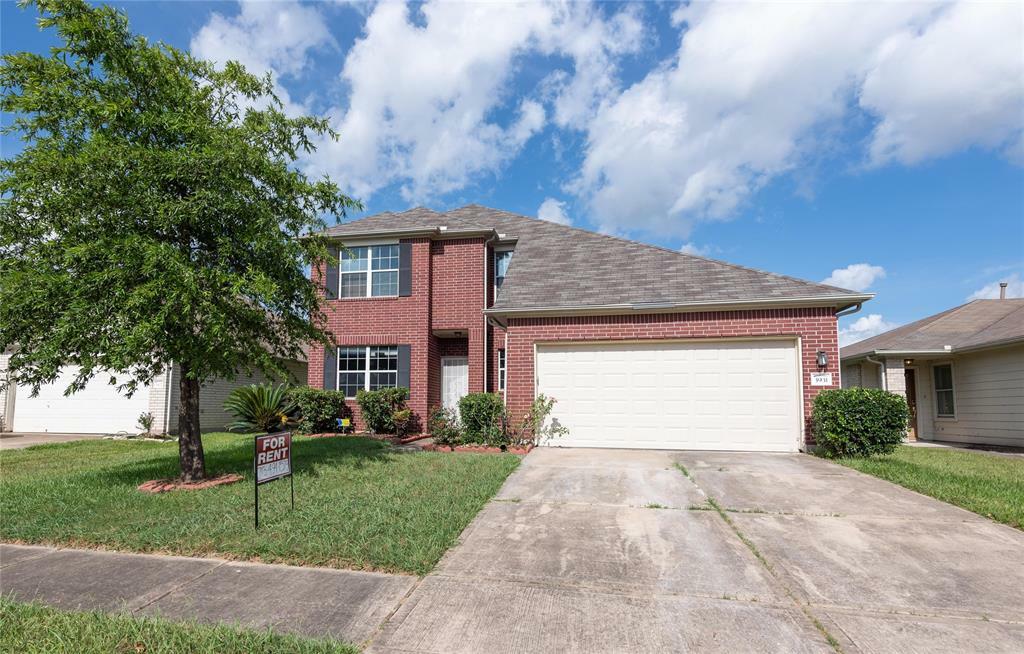 Property Photo: 3931 Floral Way Court TX 77545