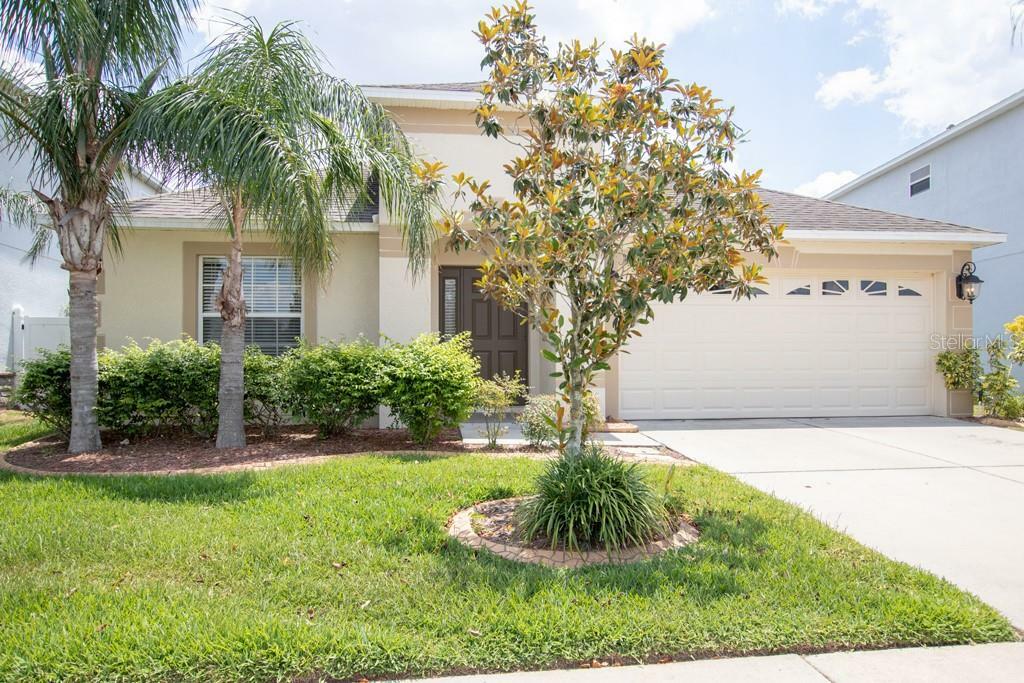 Property Photo:  11541 Addison Chase Drive  FL 33579 