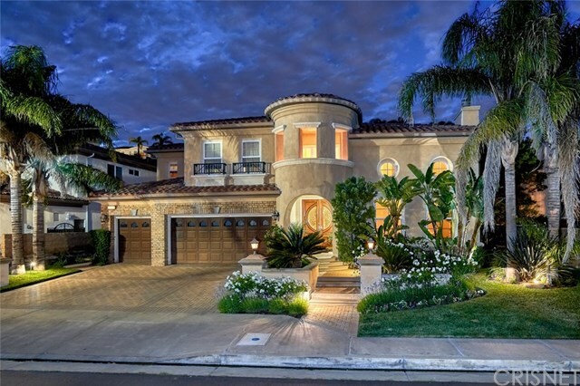 Property Photo: 20335 Via Galileo CA 91326