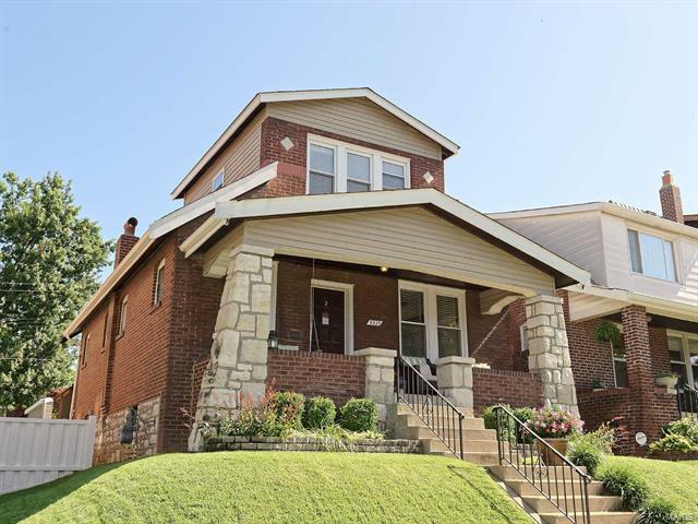 Property Photo: 5335 Itaska Street 63109