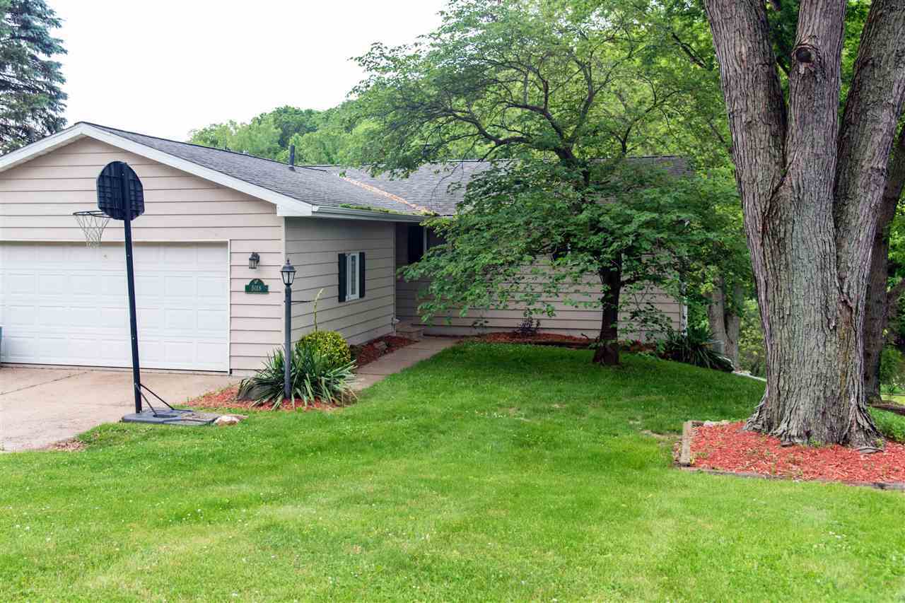 Property Photo:  5018 S Lake Camelot  IL 61547 