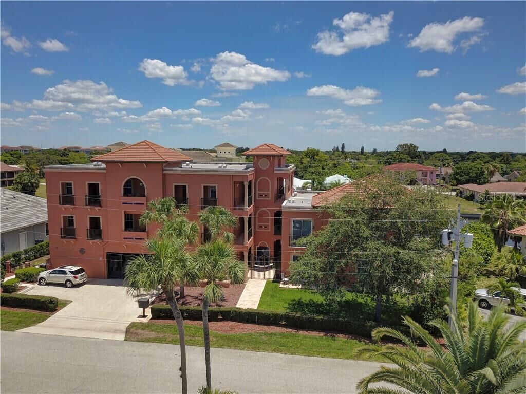 Property Photo:  1344 Mediterranean Drive 121  FL 33950 