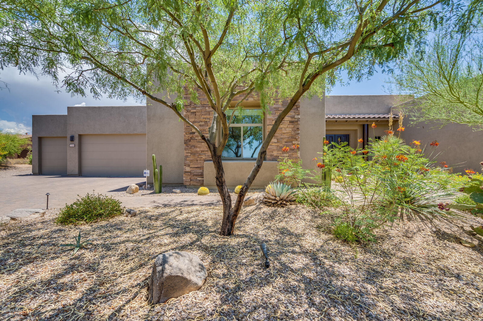 Property Photo:  12410 N Faraway Wash Trail  AZ 85658 