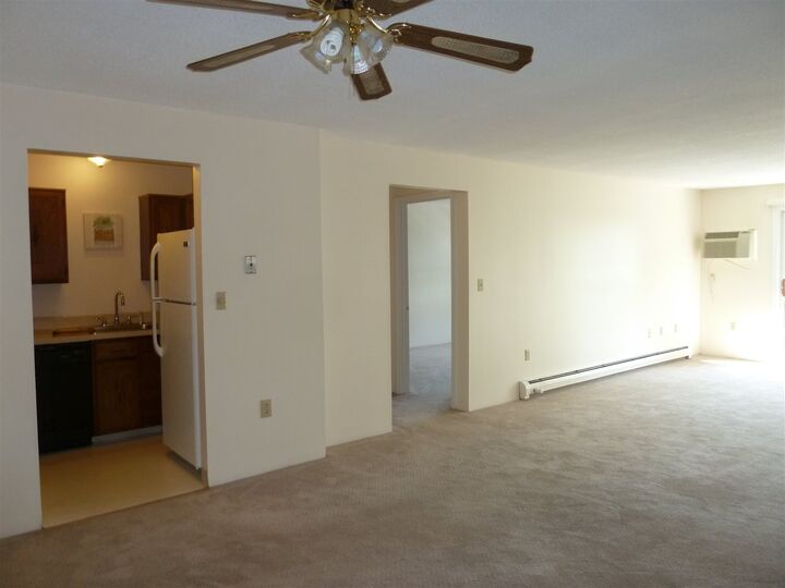 Property Photo:  7 Autumn Leaf Drive 23  NH 03060 
