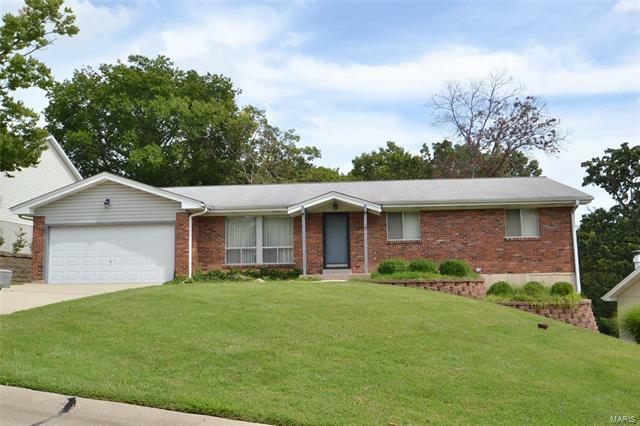 Property Photo: 75 Forest Knoll Drive 63026