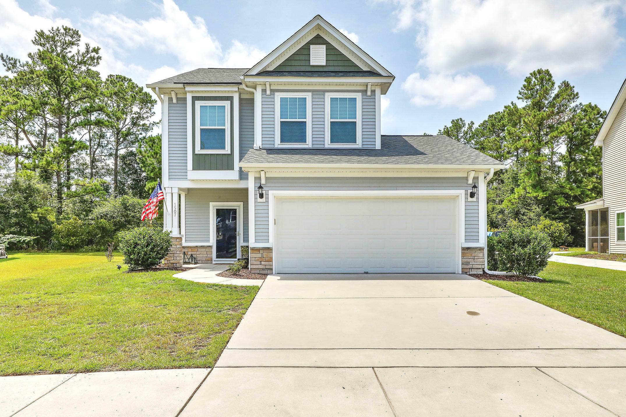 Property Photo:  1507 Innkeeper Lane  SC 29455 