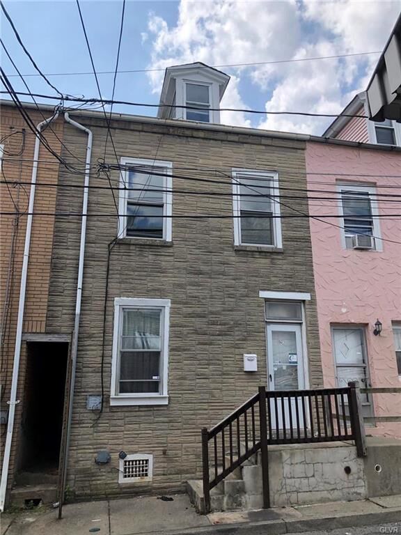 Property Photo:  128 South Hall Street  PA 18101 