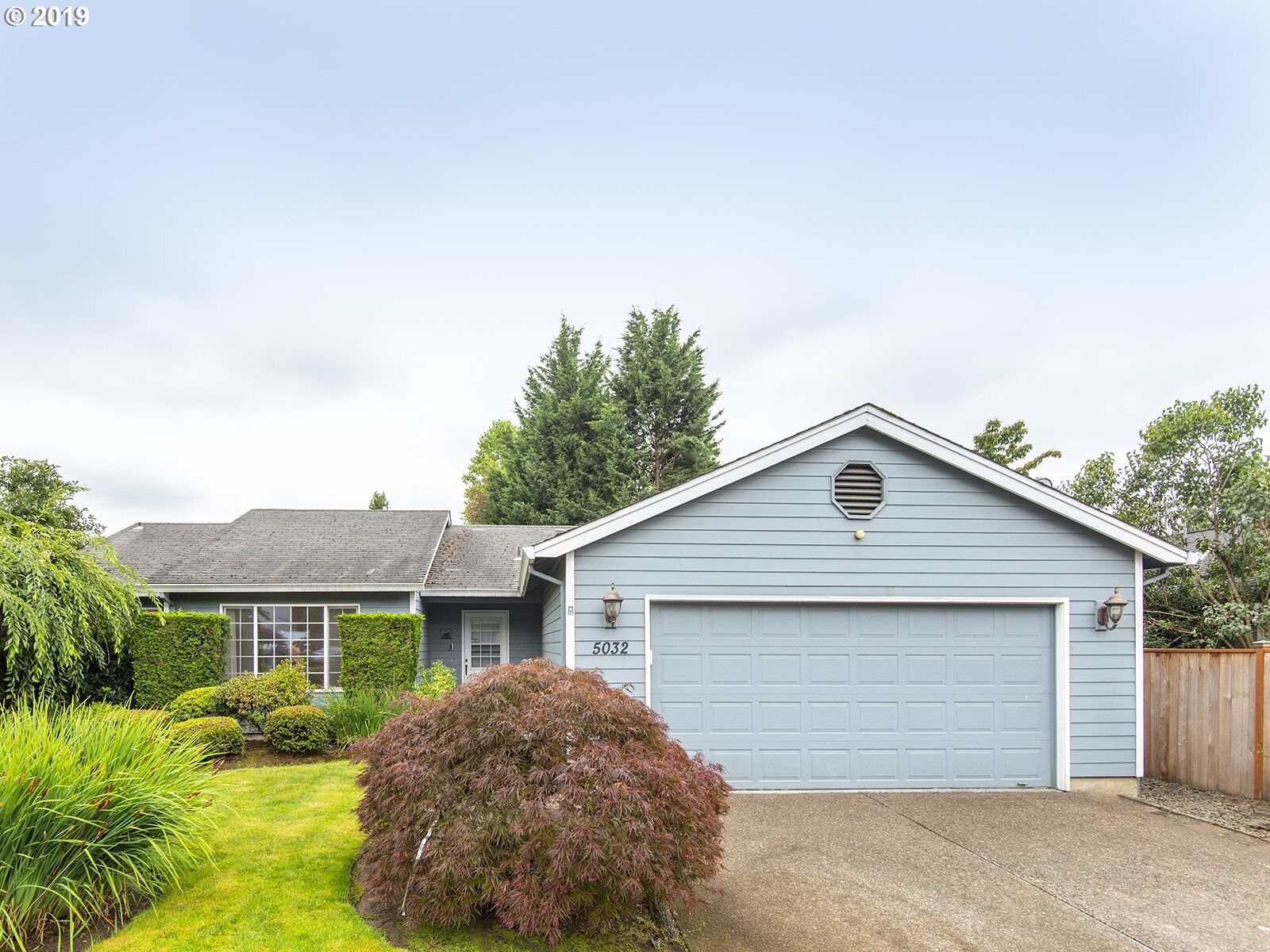 Property Photo:  5032 SE Guido Bocci Dr  OR 97222 