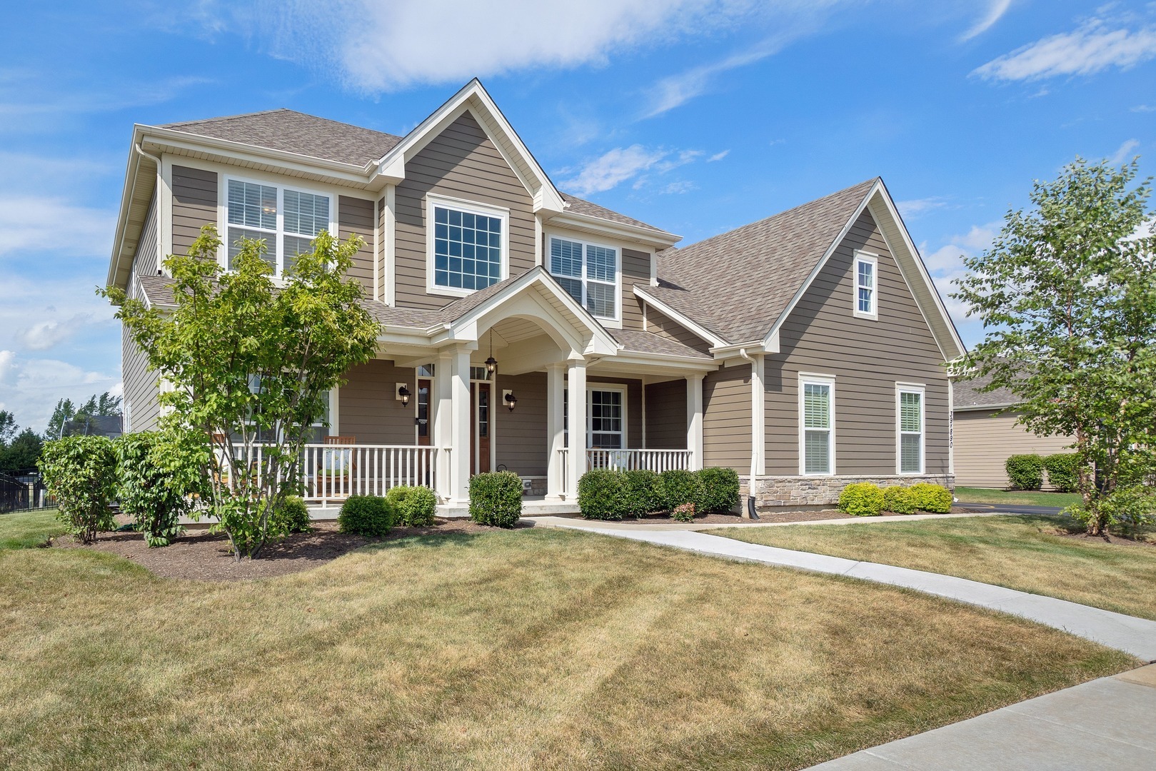 Property Photo:  39W890 Catlin Square  IL 60134 
