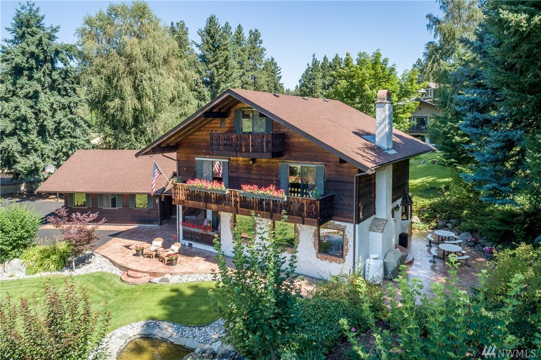Property Photo: 9703 E Leavenworth Rd WA 98826