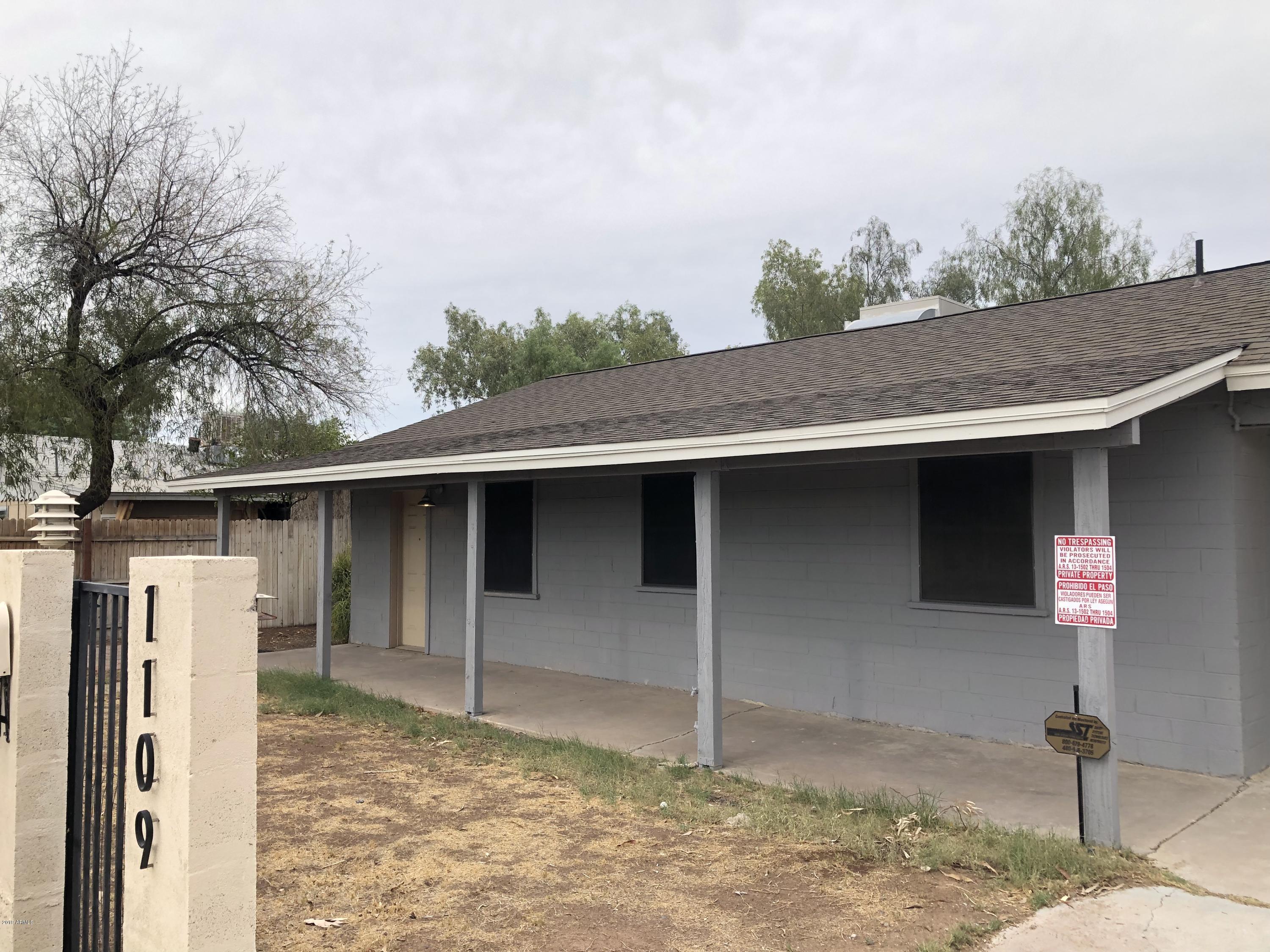 Property Photo: 1109 S Stratton Lane AZ 85281