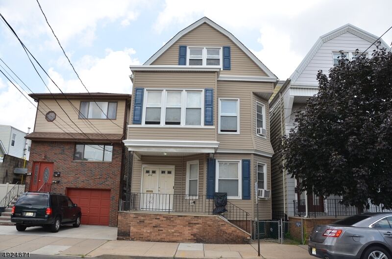 Property Photo: 412 Central Ave NJ 07029