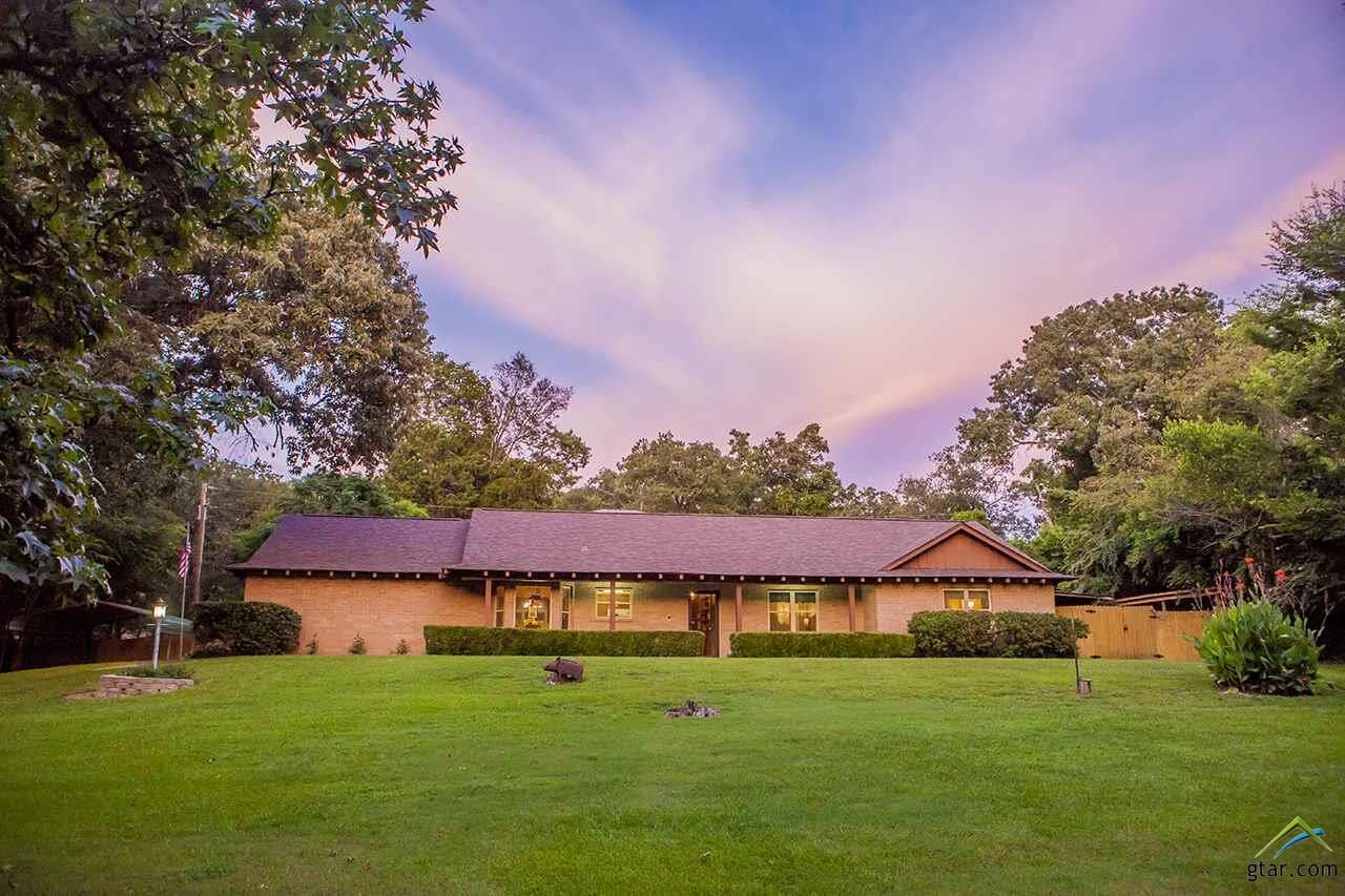 Property Photo:  809 Pineland Lane  TX 75771 