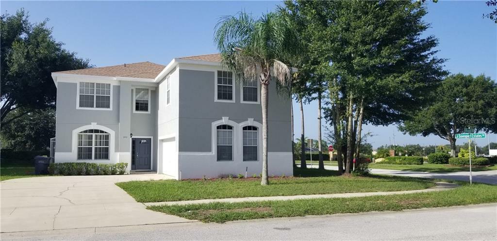 Property Photo: 103 Riggs Circle FL 33897