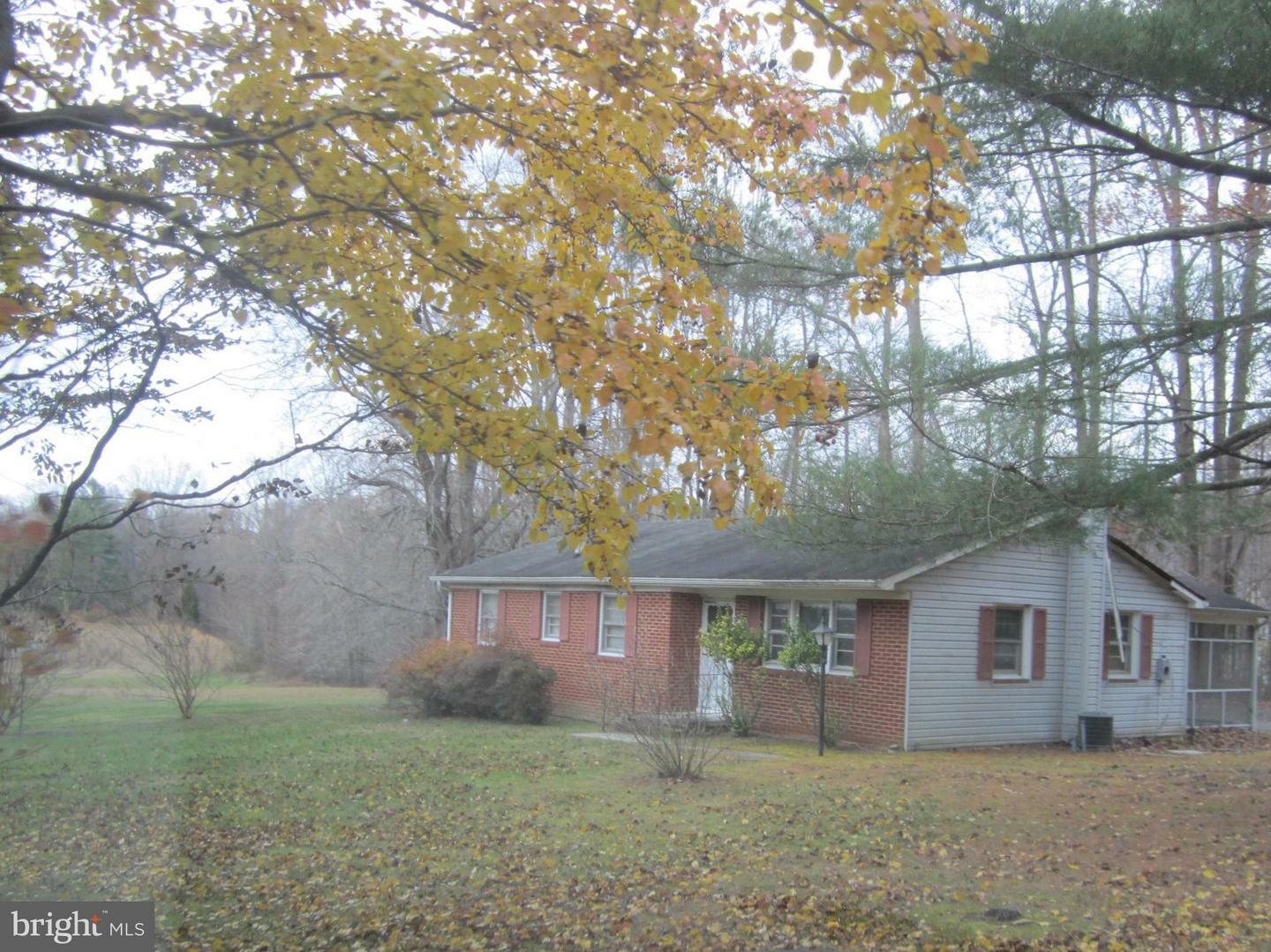 Property Photo:  5852 Brandywine Road  MD 20637 