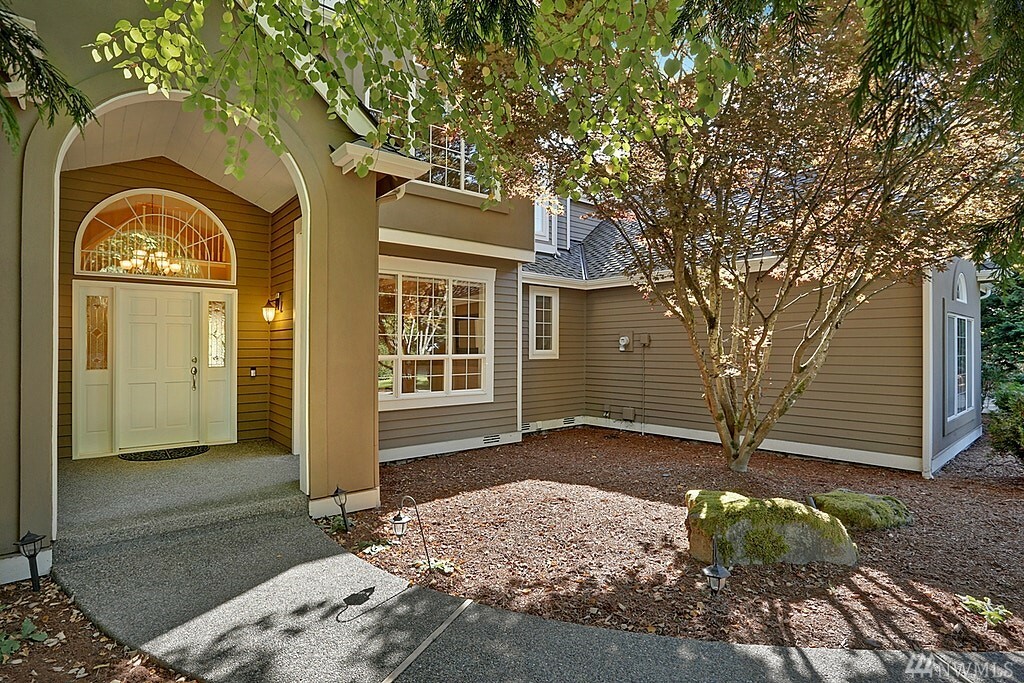 Property Photo:  18805 NE 157th St  WA 98072 