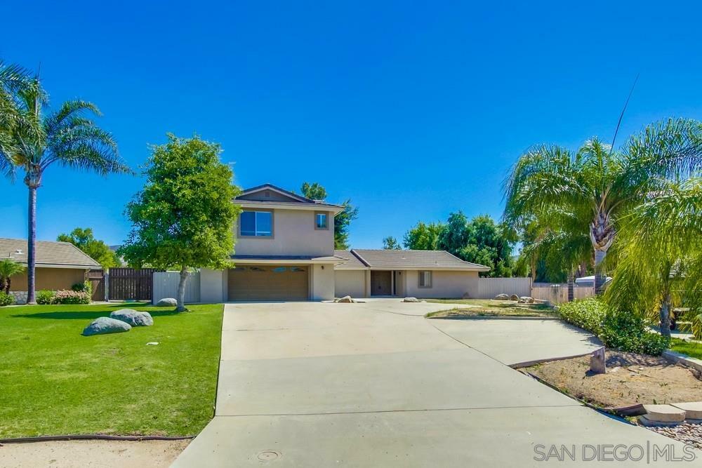 Property Photo:  16144 Hampson Pl  CA 92065 