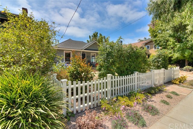Property Photo: 2504 E 5th Street CA 90814