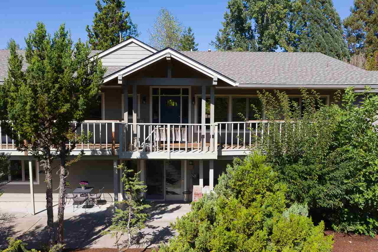 Property Photo:  3280  Countryman Cl NW  OR 97321-9616 