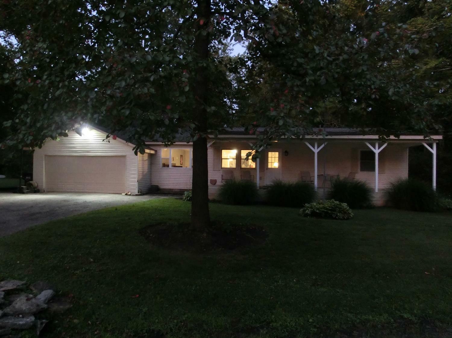 Property Photo: 1747 Lorelei Drive OH 45118