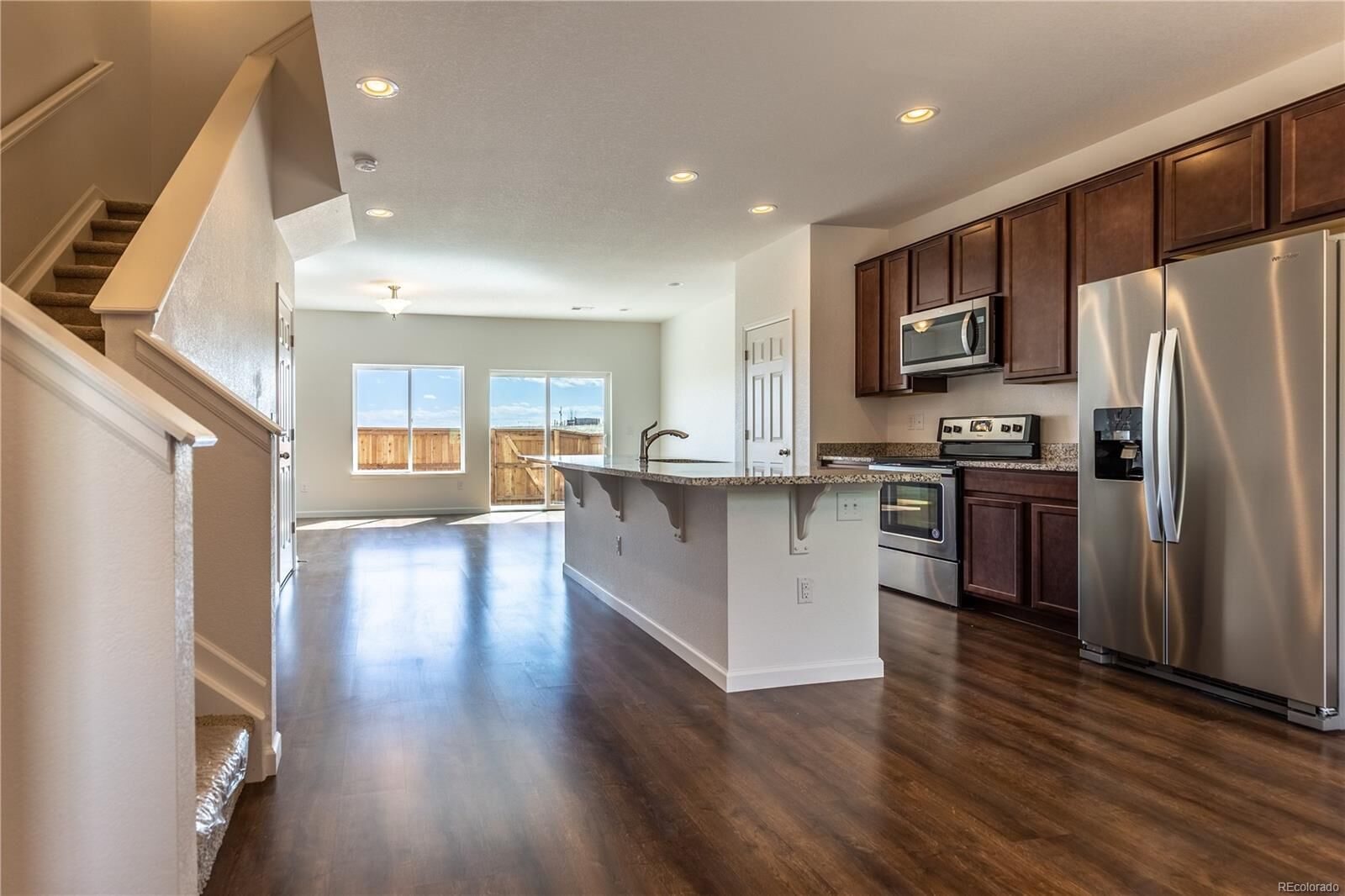 Property Photo:  14700 E 104th Avenue 1402  CO 80022 