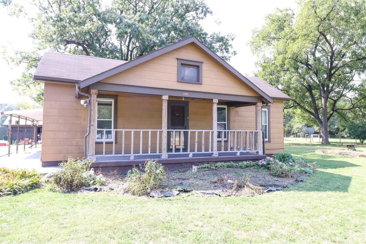 Property Photo:  2400 Oxford State Rd  OH 45044 