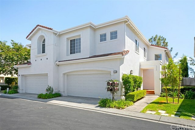 Property Photo:  12 Hawksmoor  CA 92656 