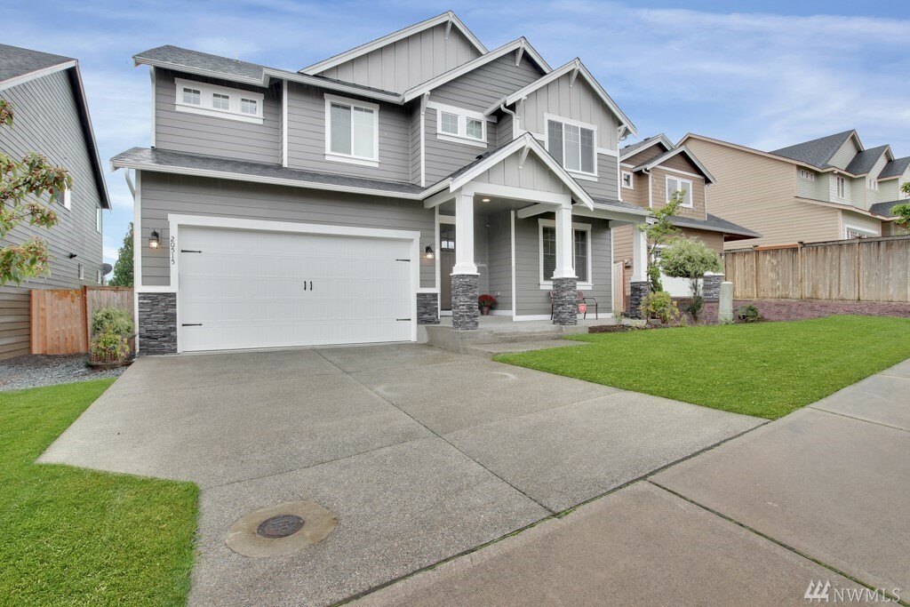 Property Photo:  20515 83rd St E  WA 98391 