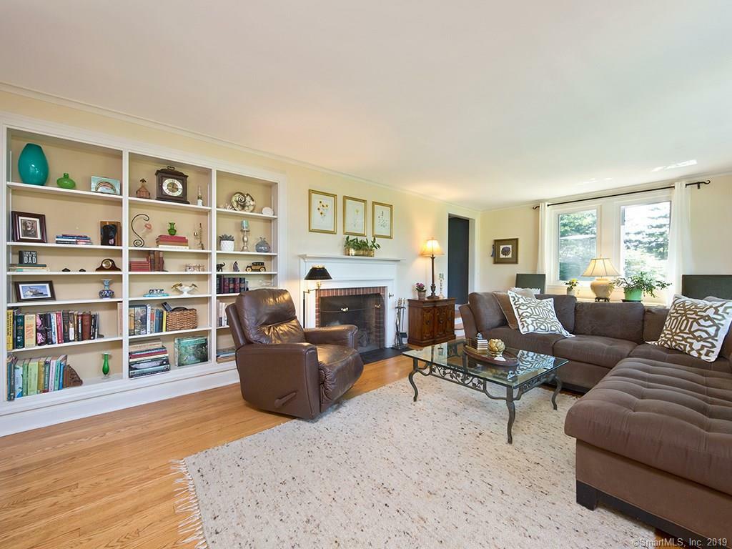 Property Photo:  274 Mooreland Road  CT 06037 