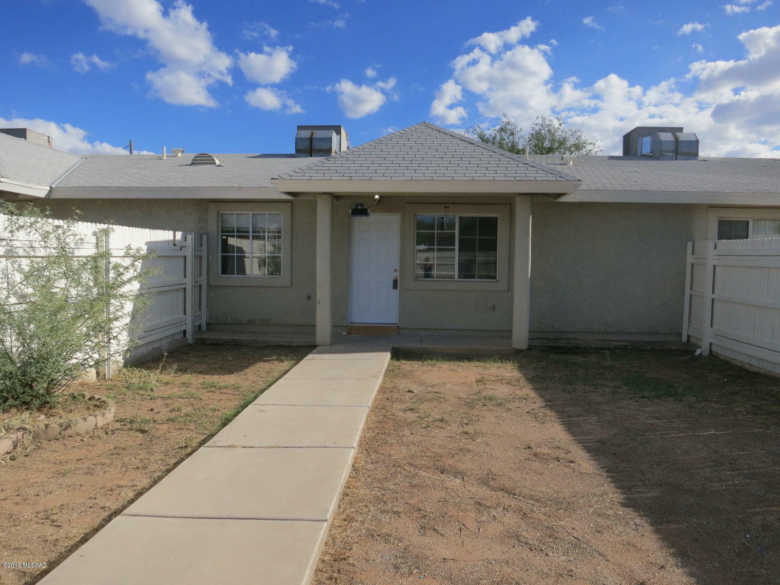 2645 N Dodge Boulevard  Tucson AZ 85716 photo