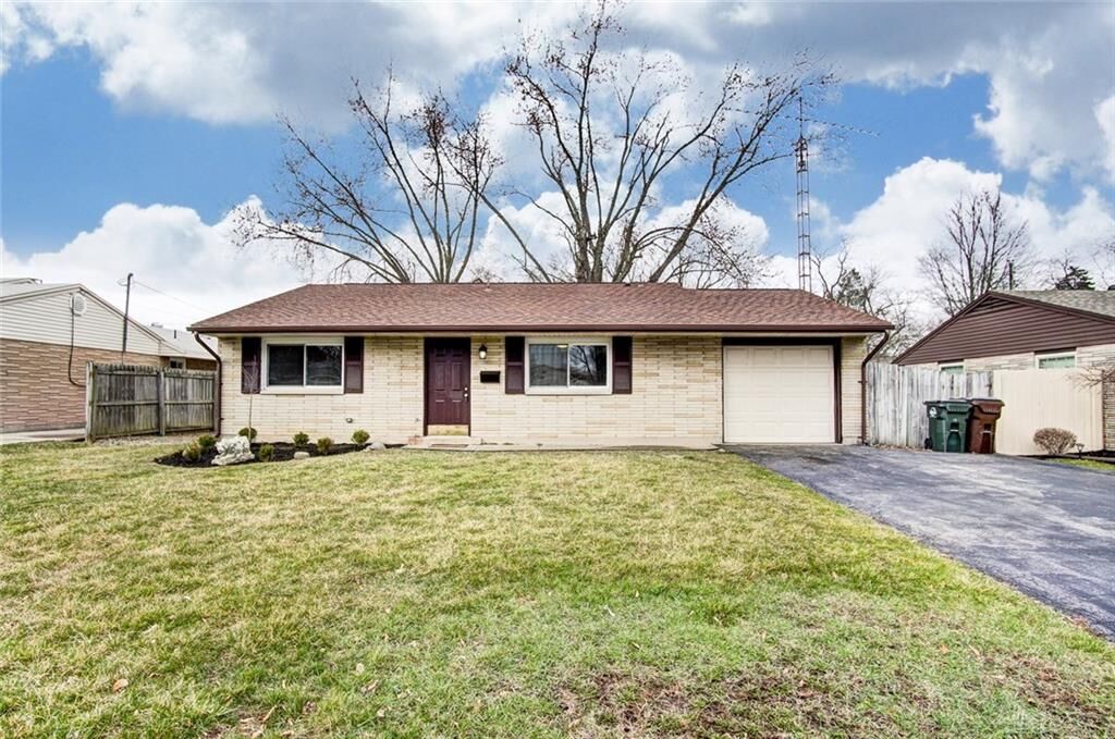 Property Photo: 630 San Bernardino Trail OH 45322