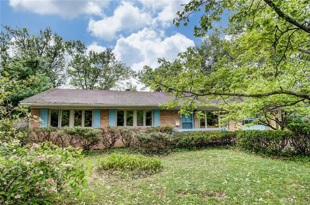 Property Photo: 160 Brookside Drive OH 45387