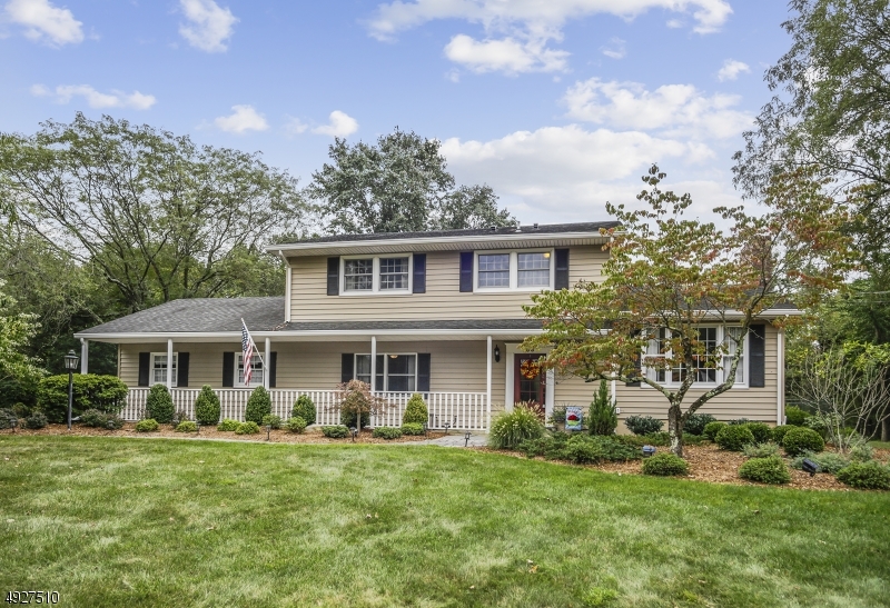 Property Photo: 63 Willow Run Ln NJ 08502