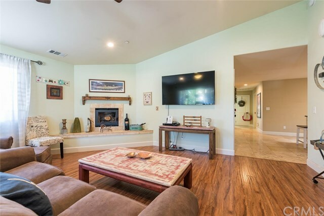 Property Photo: 22625 J Street CA 93453